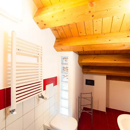 Hbhall Residenze Darsena Daire *