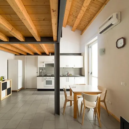 Апартаменты Hbhall Residenze Darsena
