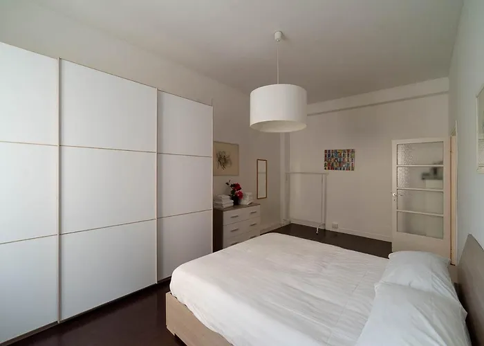 דירה Hbhall Residenze Darsena