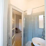 Hbhall Residenze Darsena アパート *