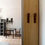 Hbhall Residenze Darsena ミラノ