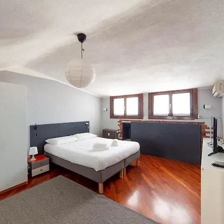 Hbhall Residenze Darsena *