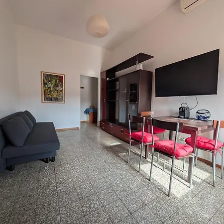 Hbhall Residenze Darsena Apartment